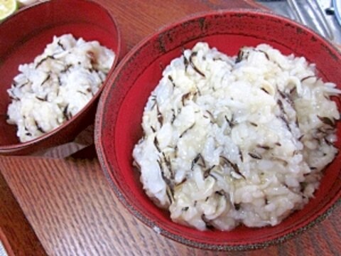 朝の薬膳☆　食べるサプリメント「ひじき粥」